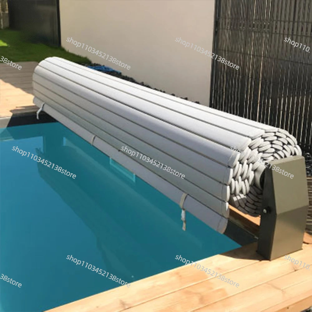 Acessórios para piscina Cobertura retrátil automática de policarbonato personalizada de acordo com a piscina
