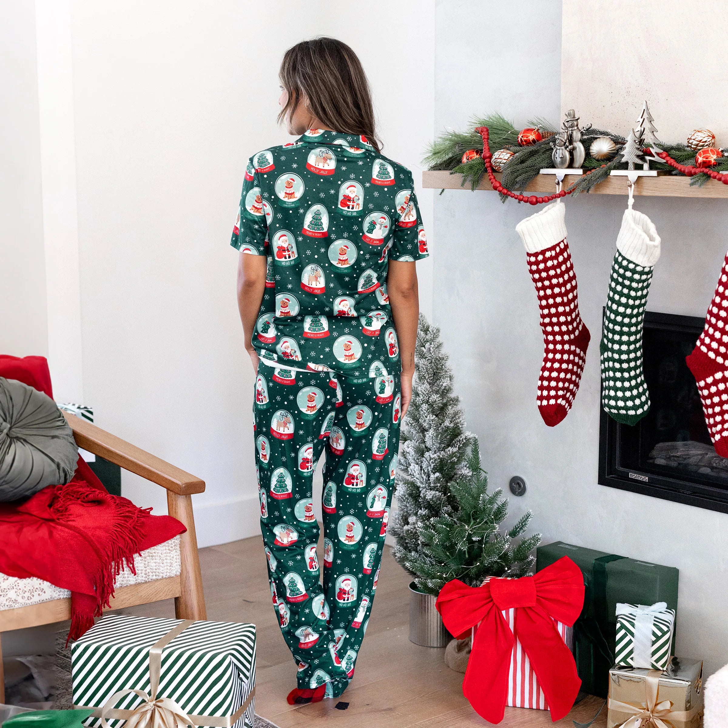 Conjunto de pijamas familiares combinando de Natal PatPat Papai Noel com estampa temática de Natal PJS