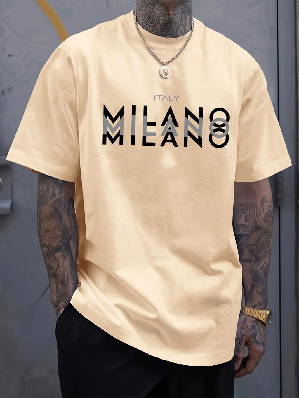 Verão masculino confortável em torno do pescoço de manga curta casual camiseta italiano milão padrão de impressão