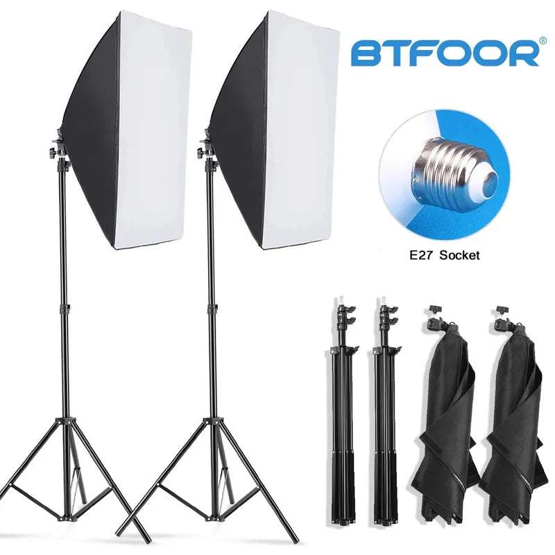 BTFOOR professional photography softbox lighting system: two black and white softboxes, adjustable tripods, and E27 socket.