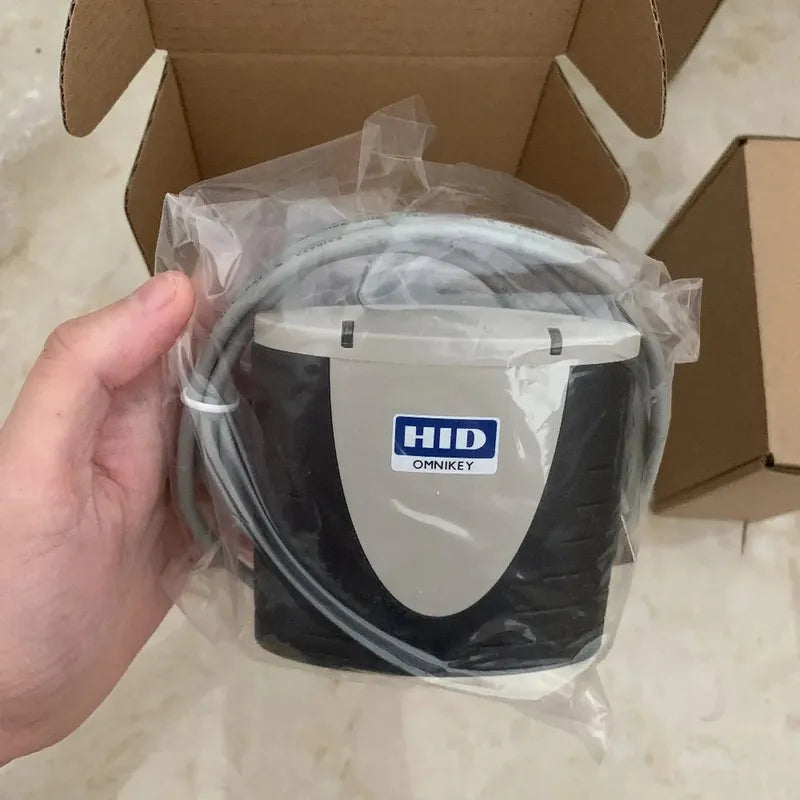 HID OMNIKEY 3121 R31210320-01 Smart Card Reader